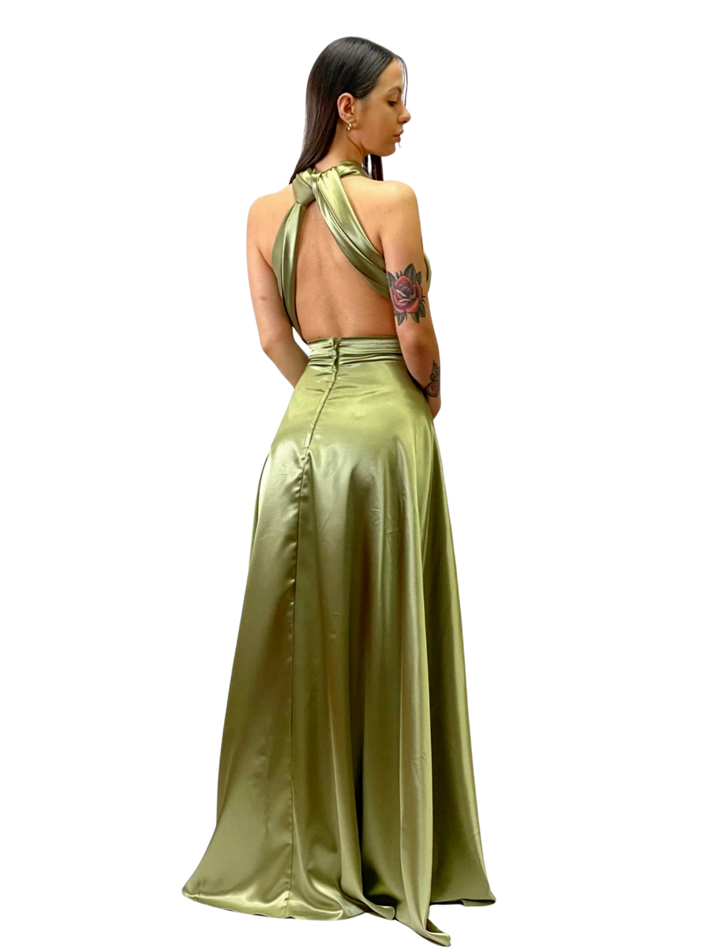 Abito in raso effetto seta con scollatura profonda a fasce